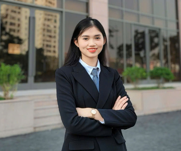 Trần Thị Thu Huyền